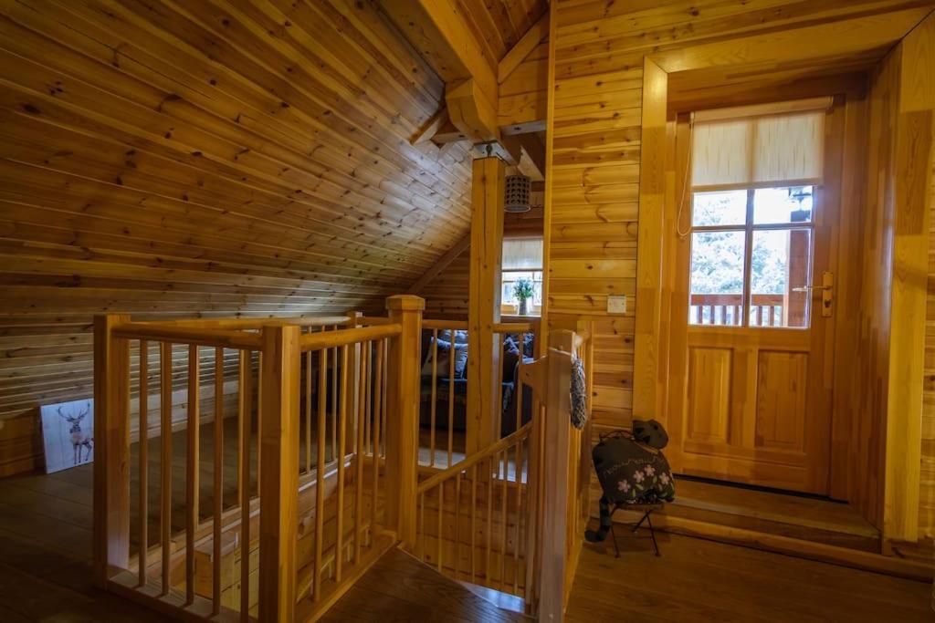 Norwegian Log Cabin The Roe Deer -Sauna & Hot Tub Keith Exterior photo